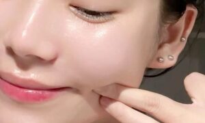 Vitamin C: Bí Quyết Giữ Da Trẻ Trung Mỗi Sáng